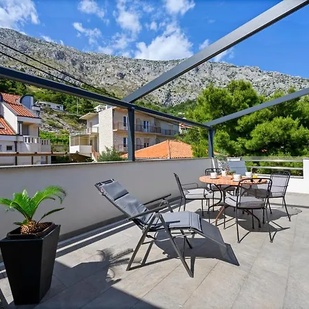 Penthouse Filka Apartment Mimice
