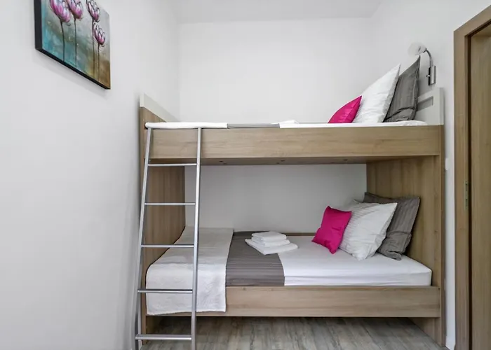 Penthouse Filka דירה