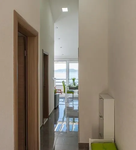 דירה Penthouse Filka מימיצה